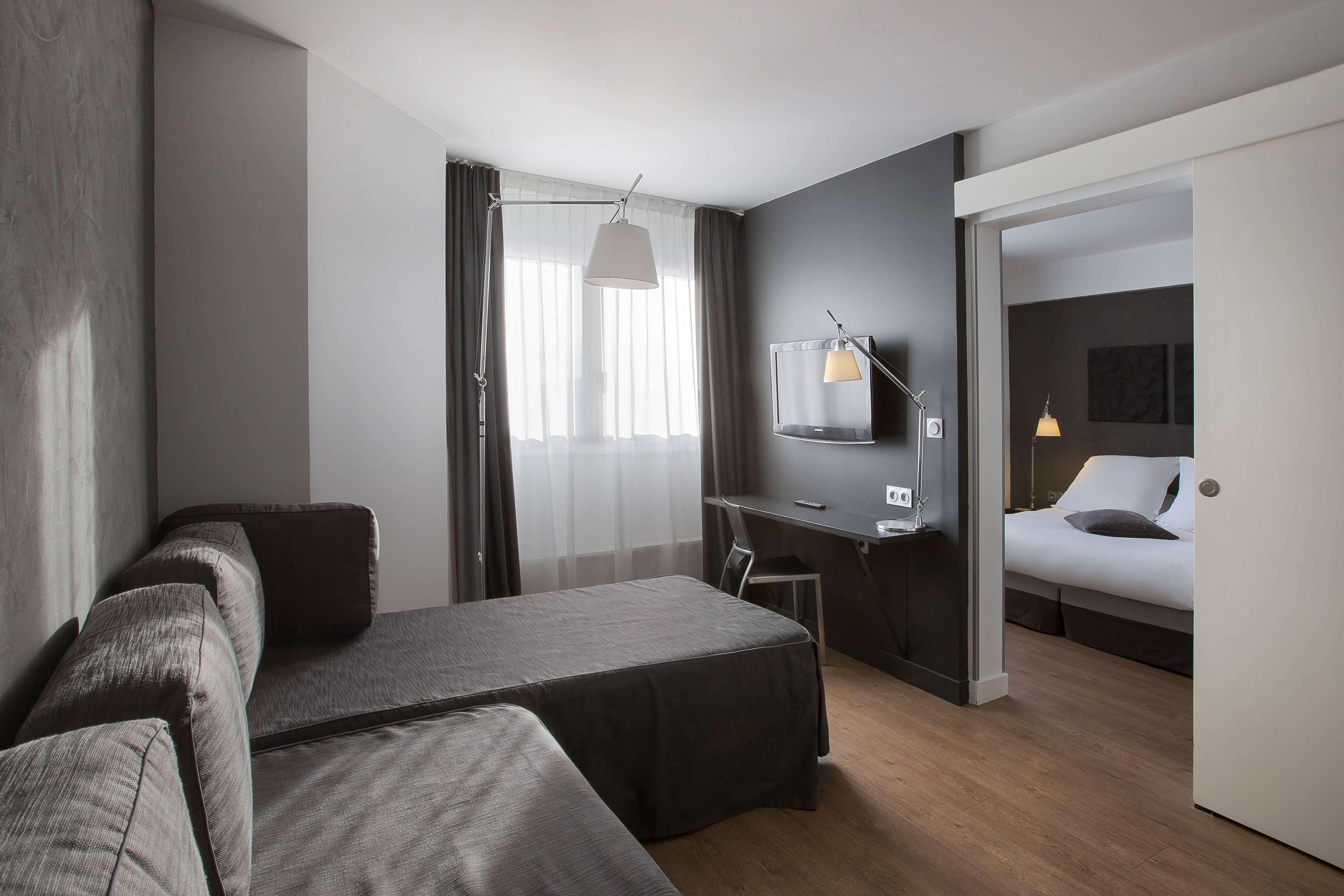 Littéraire Alexandre Vialatte, Bw Signature Collection Hotel