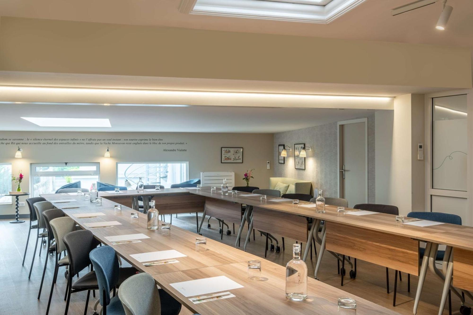 Hotel Litteraire Alexandre Vialatte, Bw Signature Collection